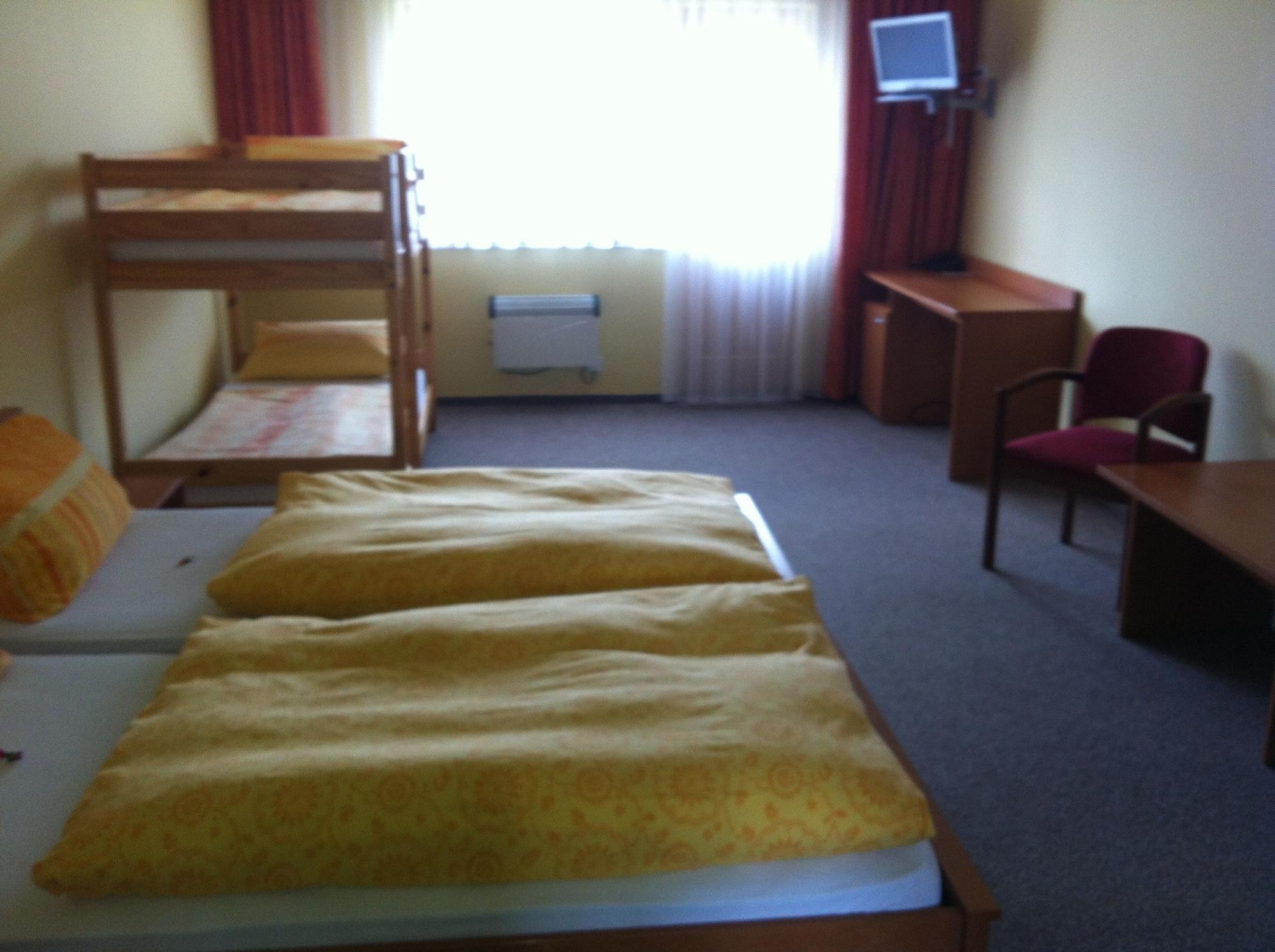 Stein Hotel 3*