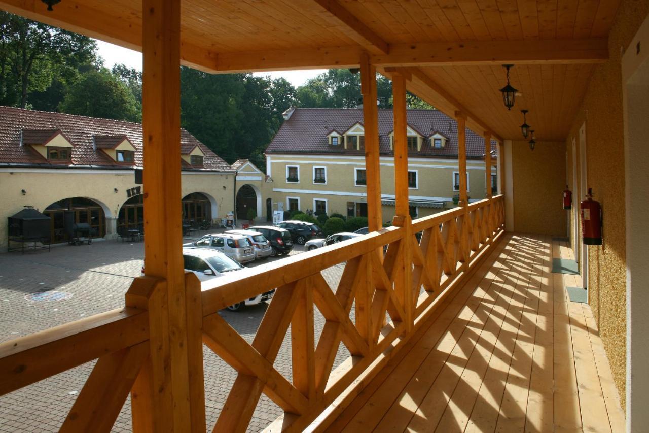 Stein Hotel